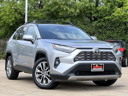 Used 2023 Toyota RAV4 Limited FWD image 2