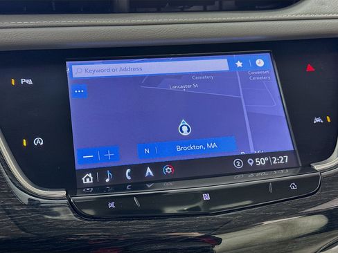 Used 2020 Cadillac XT6 Premium Luxury image 2