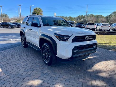 Used 2025 Toyota 4Runner SR5 image 8