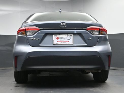 Certified 2024 Toyota Corolla LE image 28