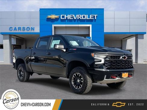 Used 2023 Chevrolet Silverado 1500 ZR2 image 1