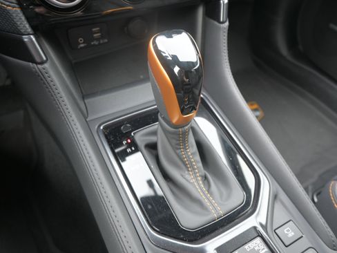 Used 2025 Subaru Forester Wilderness w/ Convenience Package AWD/4WD image 27