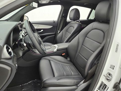 Used 2022 Mercedes-Benz GLC 300 4MATIC Coupe image 15