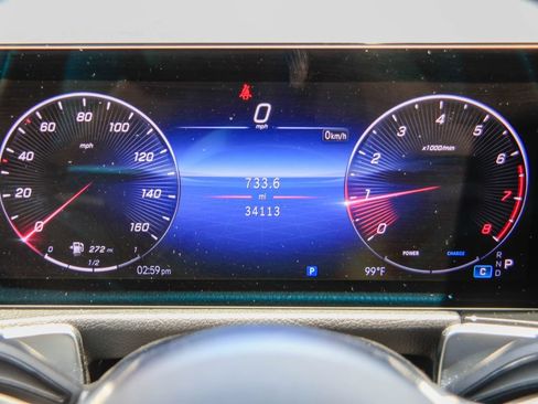 Used 2025 Mercedes-Benz GLB 250 4MATIC image 12