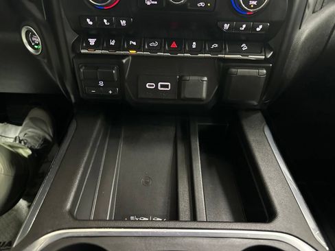 Used 2022 Chevrolet Silverado 2500 LTZ w/ Carhartt Edition AWD/4WD image 50
