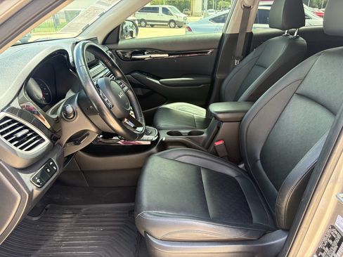 Used 2022 Kia Seltos EX AWD/4WD image 10