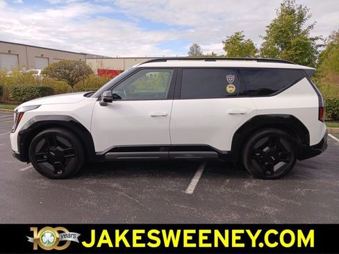 Used 2024 Kia EV9 GT-Line image 6