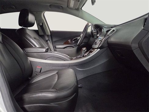 Used 2010 Buick LaCrosse CXS w/ Touring Package image 14