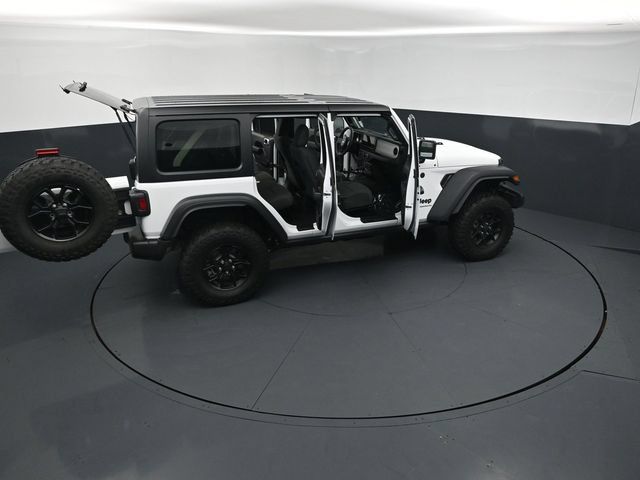 Used 2024 Jeep Wrangler Unlimited Sport AWD/4WD image 30
