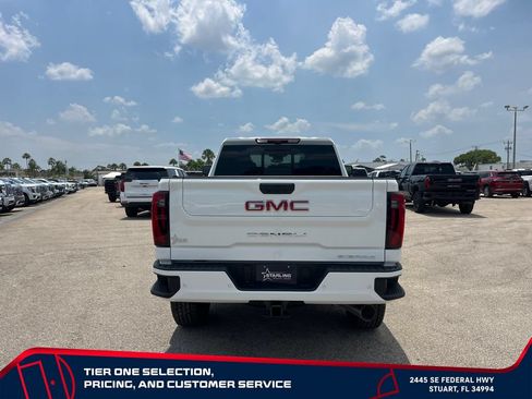 New 2026 GMC Sierra 2500 Denali w/ Denali Reserve Package AWD/4WD image 6