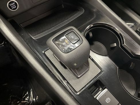 Used 2023 Nissan Rogue SV w/ SV Premium B Package image 22