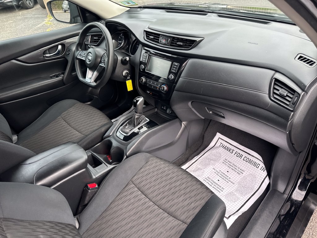 Used 2018 Nissan Rogue S AWD/4WD image 19