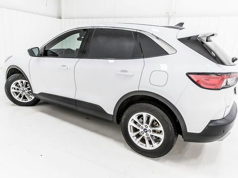 Used 2022 Ford Escape SE AWD/4WD image 4