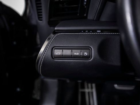 Used 2018 Lexus LC 500 Coupe image 36