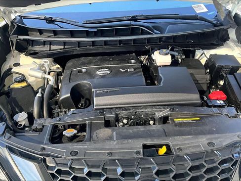 Certified 2024 Nissan Murano SV w/ SV Midnight Edition Package image 31