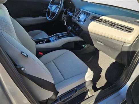 Used 2022 Honda HR-V LX image 19