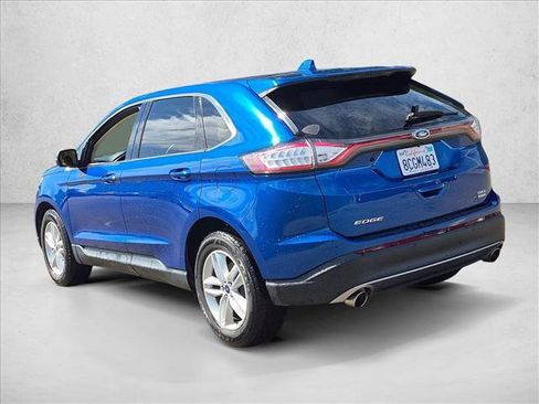Used 2018 Ford Edge SEL w/ Equipment Group 201A FWD image 8
