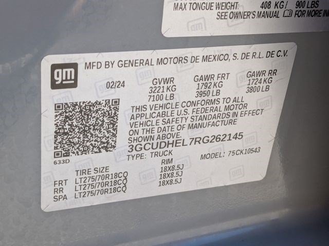 Used 2024 Chevrolet Silverado 1500 ZR2 w/ Technology Package AWD/4WD image 35