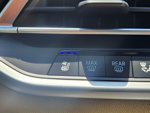 Used 2021 BMW X5 xDrive40i w/ Premium Package 2 AWD/4WD image 23