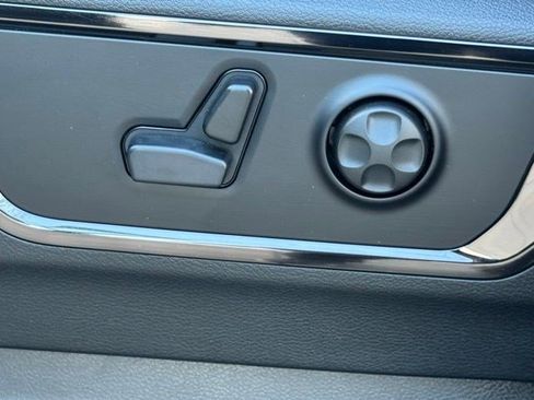 New 2026 RAM 1500 Limited AWD/4WD image 14