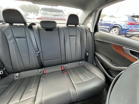 Used 2023 Audi A4 2.0T Premium w/ Convenience Package AWD/4WD image 15