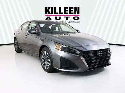 Used 2024 Nissan Altima 2.5 SV