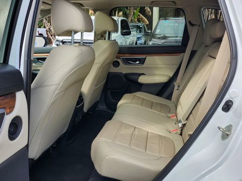 Certified 2019 Honda CR-V Touring image 12