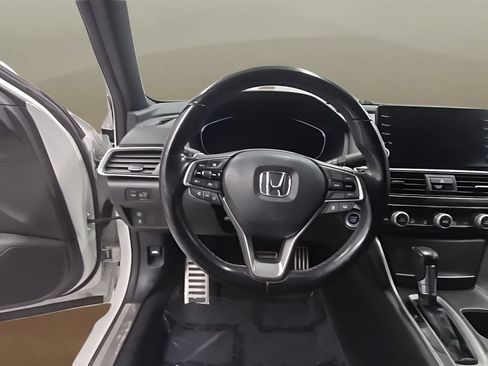 Used 2020 Honda Accord Sport image 21