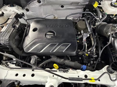 Used 2025 Buick Encore GX Preferred image 32