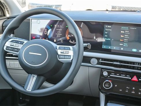 New 2026 Hyundai Tucson SEL image 16