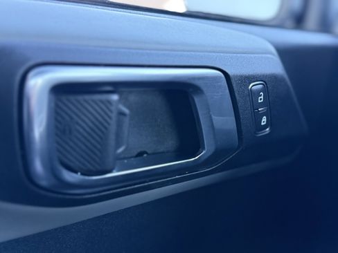 Used 2022 Ford Bronco Badlands image 18