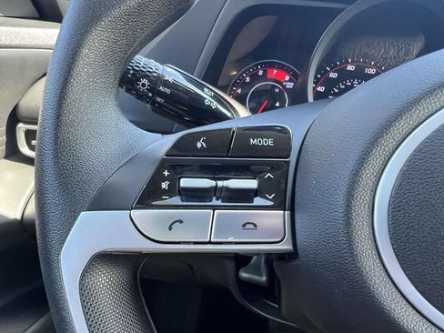 Certified 2023 Hyundai Elantra SEL FWD image 22