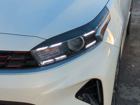 Used 2023 Kia Forte GT-Line w/ GT-Line Premium Package image 11