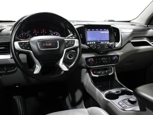 Used 2023 GMC Terrain SLT AWD/4WD image 2