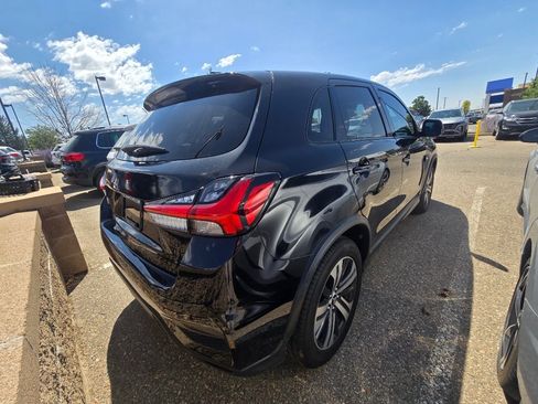 Used 2021 Mitsubishi Outlander Sport LE FWD image 14