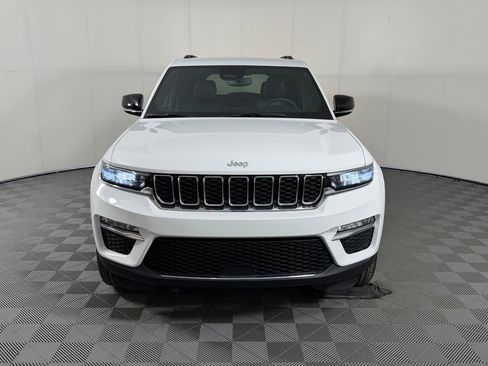 Used 2024 Jeep Grand Cherokee Limited AWD/4WD image 6