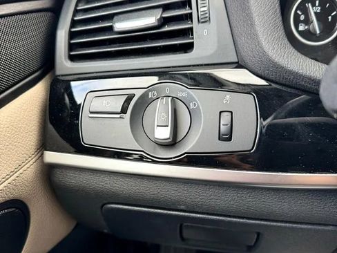 Used 2017 BMW X3 xDrive28i image 21