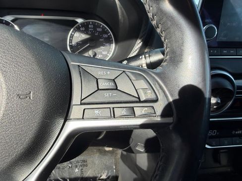 Used 2021 Nissan Sentra SV image 25