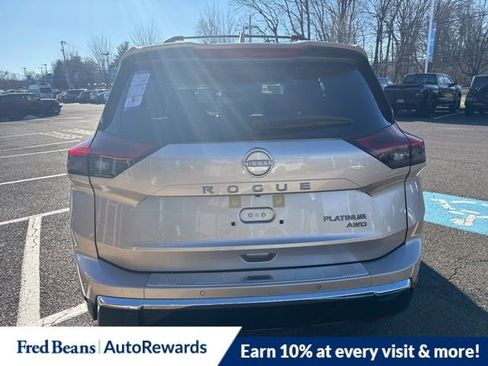 New 2026 Nissan Rogue Platinum image 7