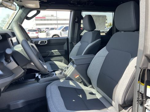 New 2026 Ford Bronco Big Bend image 13