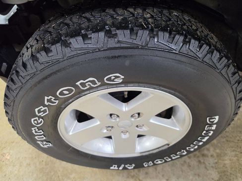 Used 2012 Jeep Wrangler Sport AWD/4WD image 15