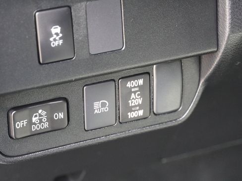 Certified 2023 Toyota Tacoma TRD Sport image 34