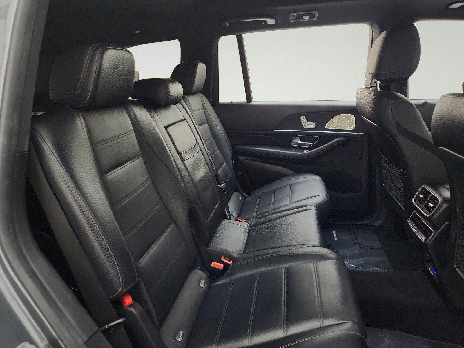 Used 2024 Mercedes-Benz GLS 450 4MATIC image 33