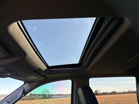 Certified 2024 Chevrolet Silverado 1500 LT Trail Boss w/ Convenience Package II image 22