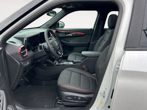 New 2025 Chevrolet TrailBlazer RS w/ Convenience Package image 15