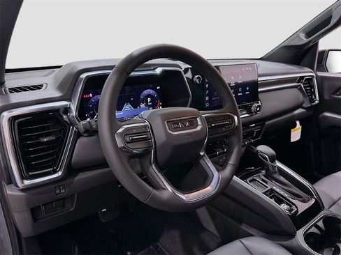 New 2026 GMC Canyon Elevation w/ Convenience Package image 12