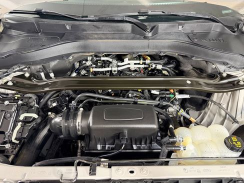 Used 2022 Ford Explorer Limited AWD/4WD image 35
