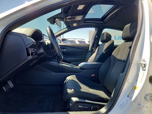 Used 2023 Honda Accord Sport image 13