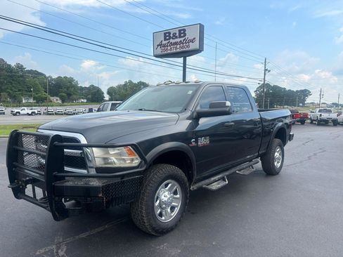 Used 2018 RAM 2500 Tradesman w/ Chrome Appearance Group AWD/4WD image 1