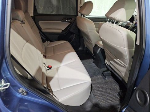 Used 2015 Subaru Forester 2.5i Touring image 14